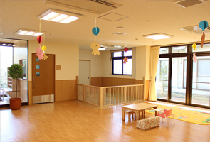 企業内託児所ぽっぽ